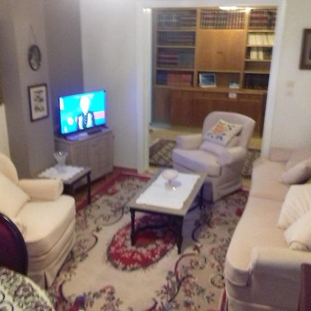 George Apartment Ateny Zewnętrze zdjęcie