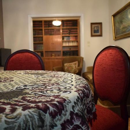 George Apartment Ateny Zewnętrze zdjęcie