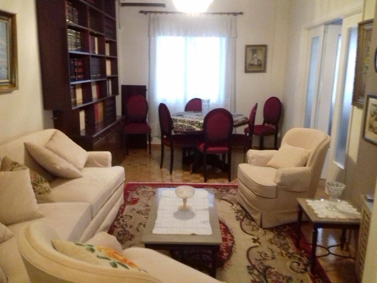 George Apartment Ateny Zewnętrze zdjęcie