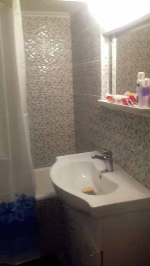 George Apartment Ateny Zewnętrze zdjęcie