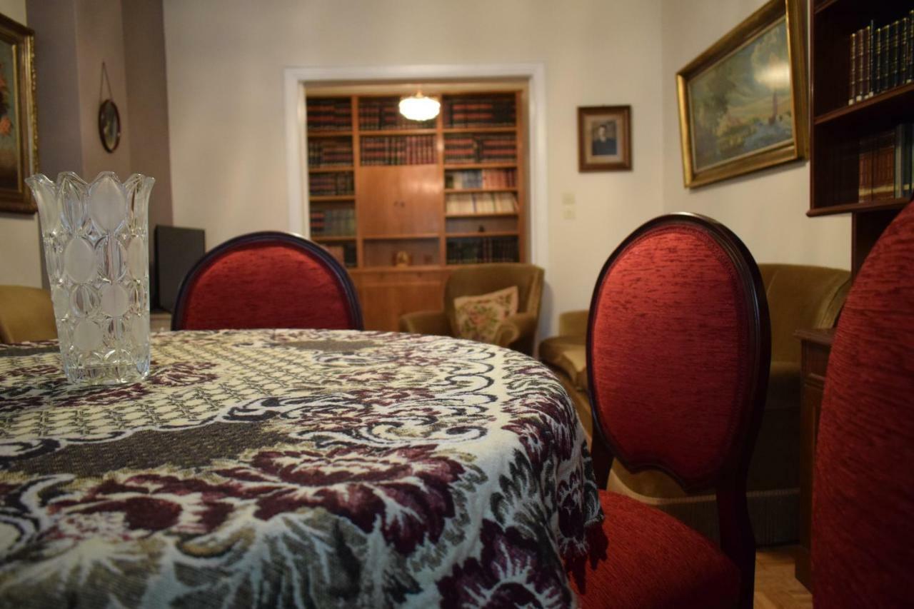 George Apartment Ateny Zewnętrze zdjęcie