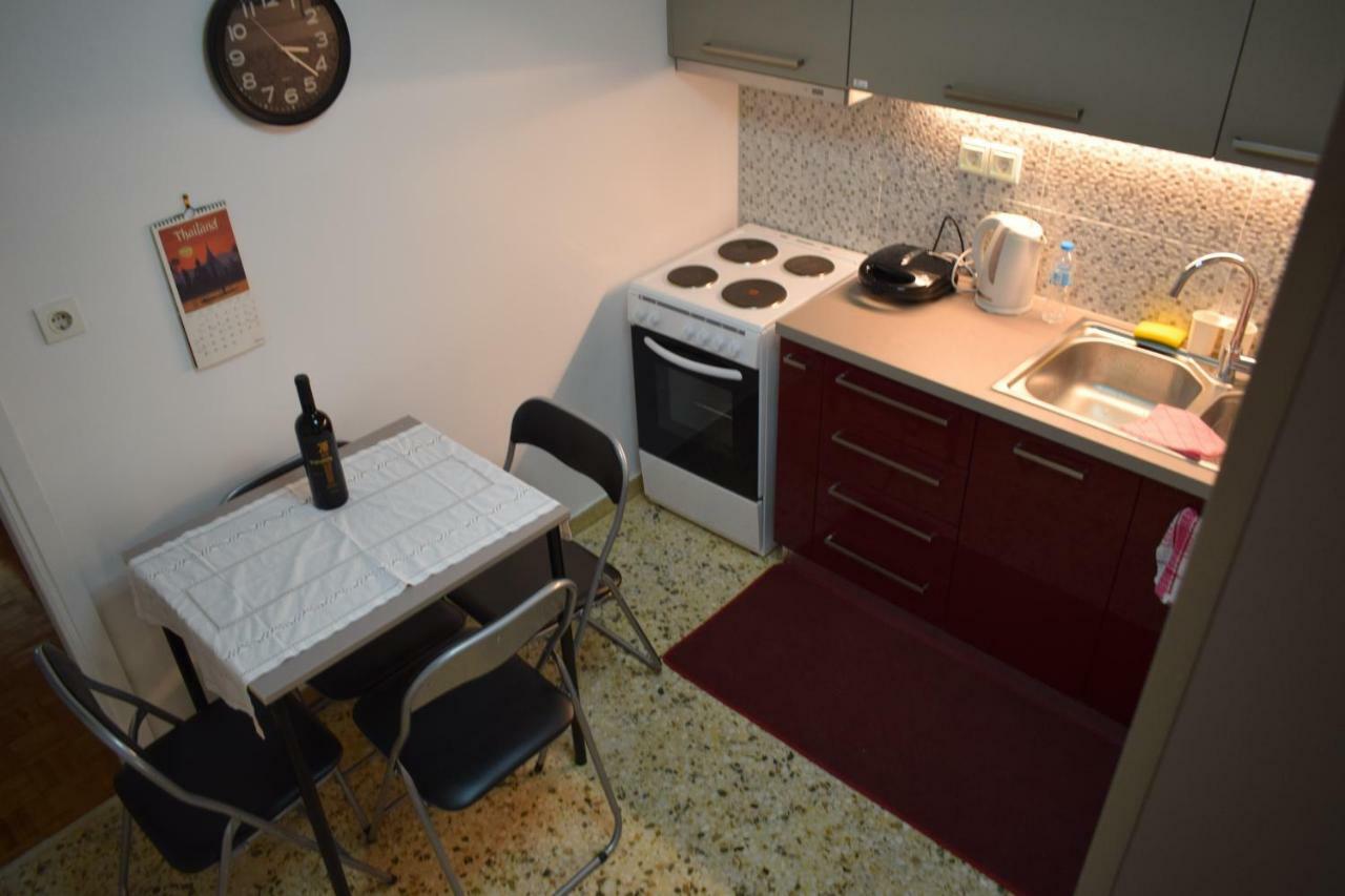 George Apartment Ateny Zewnętrze zdjęcie